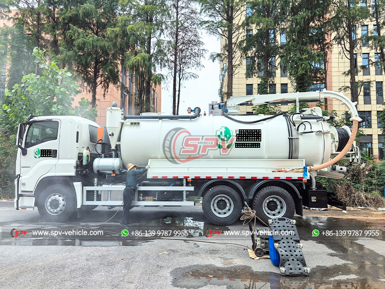 Waxing for Combined Sewer Cleaing and  Jetting Truck
